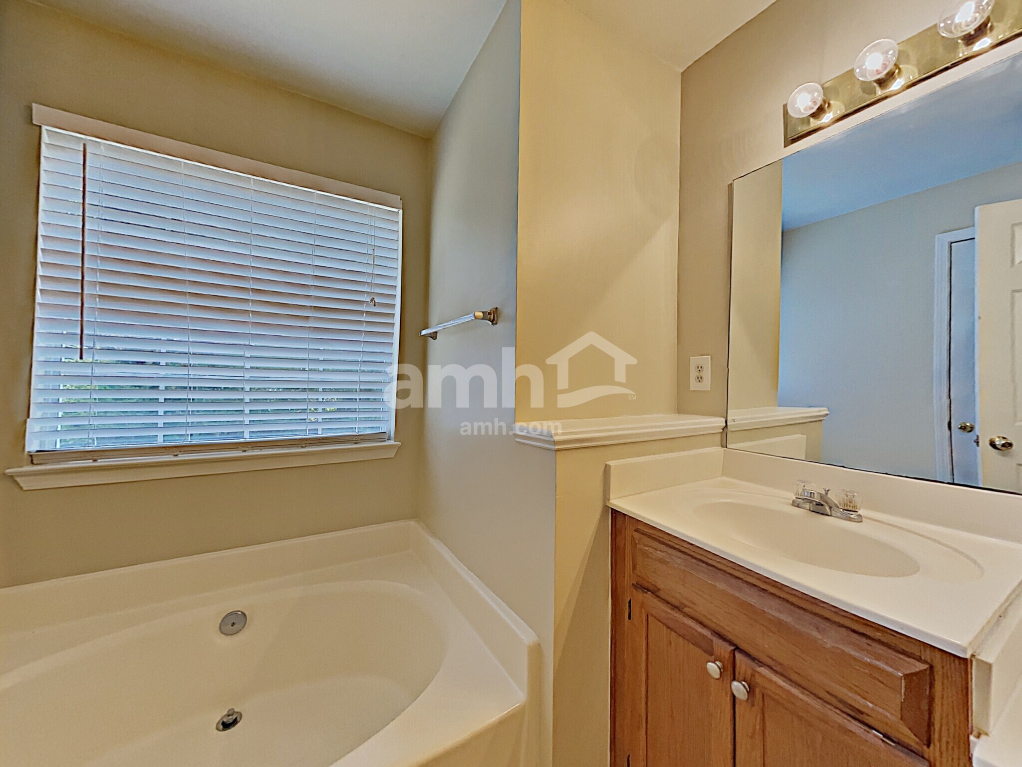 Building Photo - 3560 Andrea Lee Ct
