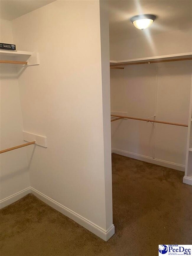 Building Photo - 3011 Thornberry Dr