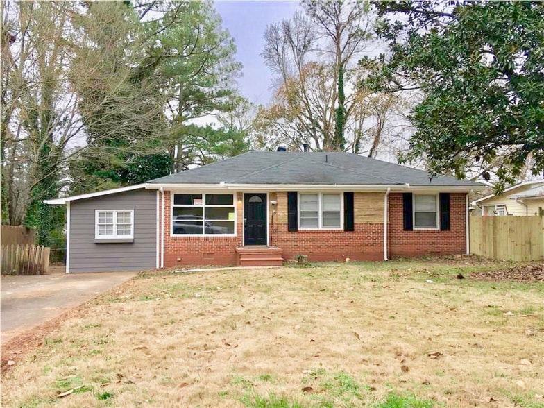 Building Photo - 3213 Beech Dr