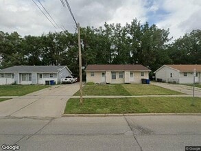 Building Photo - 814 Hartford Ave