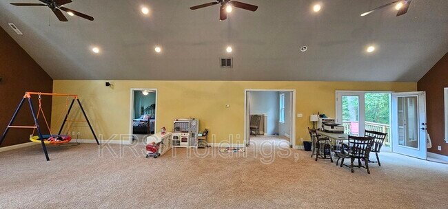 Building Photo - 107 Pleasant Point