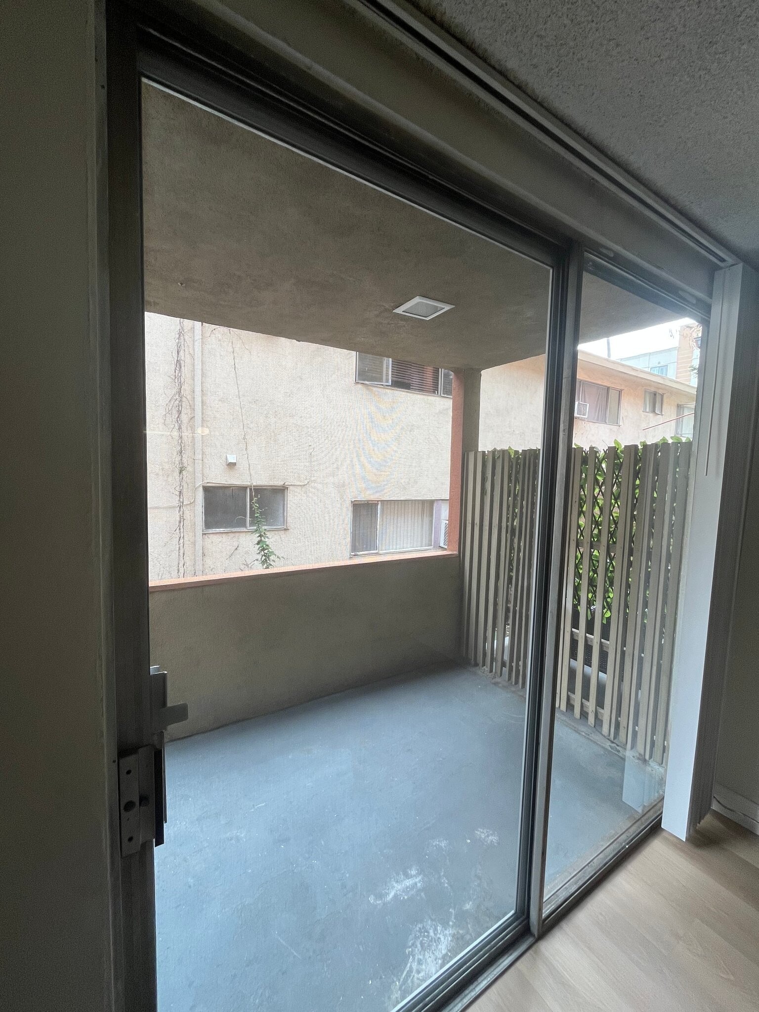 Building Photo - 300 S Gramercy Pl