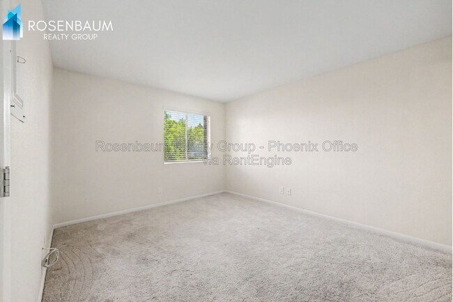 Building Photo - 4354 N 82nd St