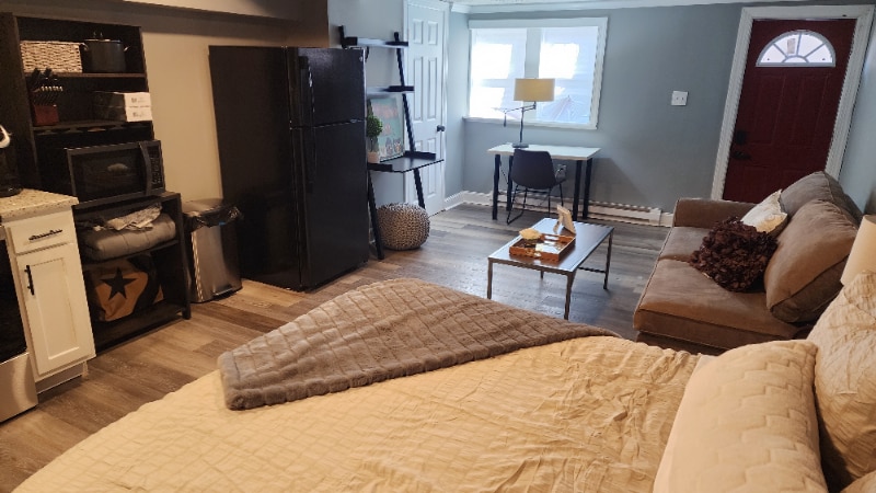 Building Photo - 3122 Presstman St