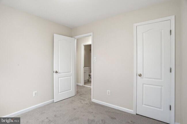 Building Photo - 2760 Brier Pond Cir