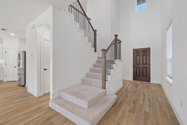 Building Photo - 240 Harbors Ln