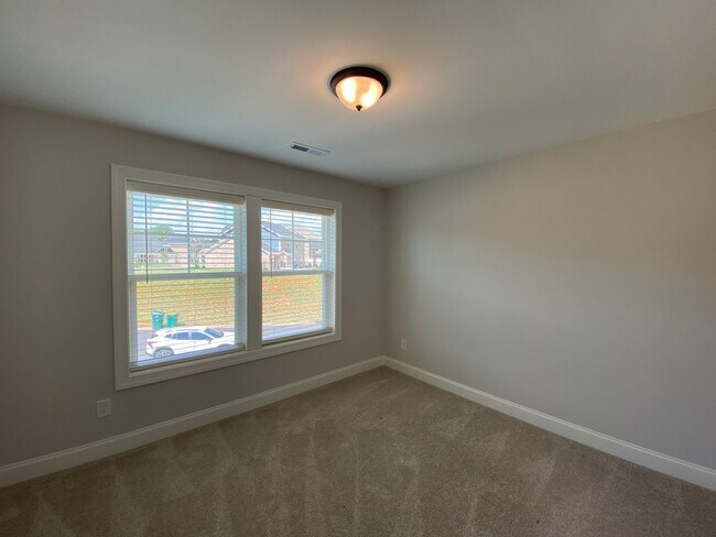 Building Photo - 6260 Kershaw Mdws Rd