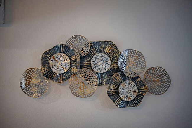 Building Photo - Furnished 3BR Glendora Home | Quiet Retreat + Parking