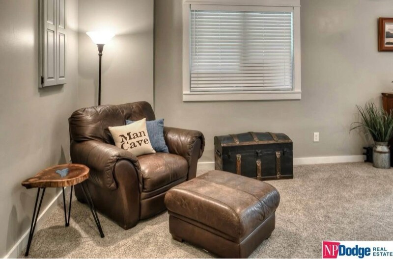 Building Photo - 10005 S 201st St