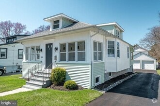 Building Photo - 106 Linderman Ave