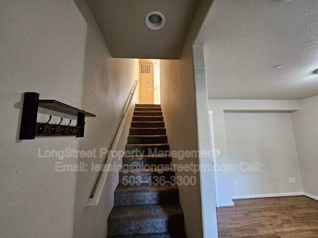 Building Photo - 14976 NW Orchid St