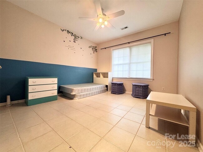 Building Photo - 11028 Huntington Meadow Ln