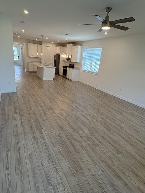 Building Photo - 9555 SW Indra Wy