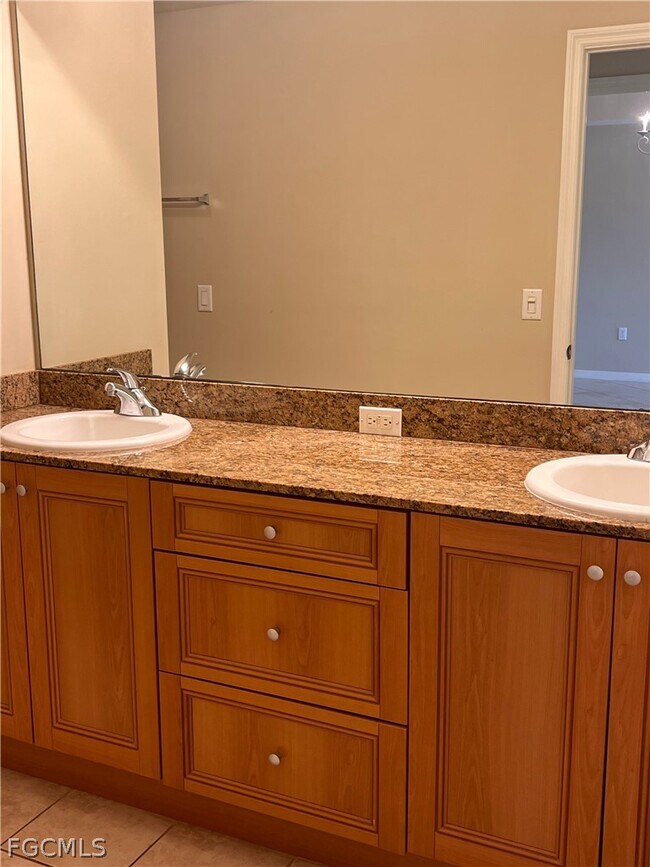 Building Photo - 20121 Estero Gardens Cir