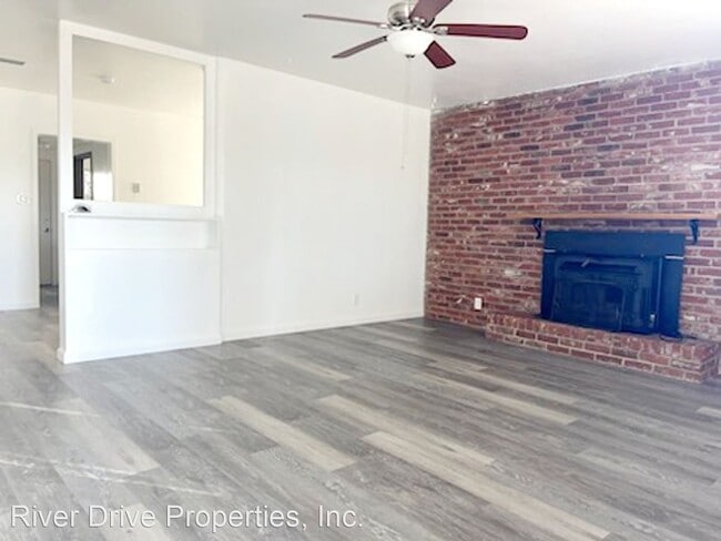 Building Photo - 3 br, 2 bath House - 530 N. Auburn Street