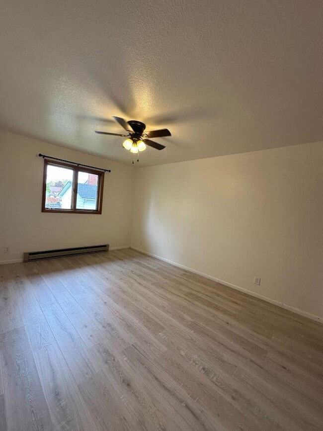 Building Photo - 2 bedroom in Billings MT 59105
