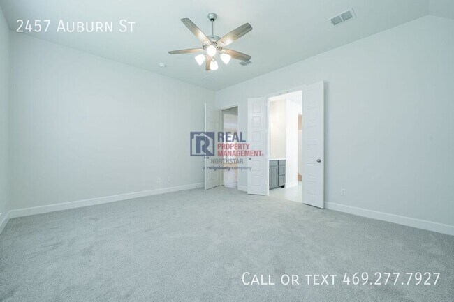 Building Photo - 2457 Auburn St