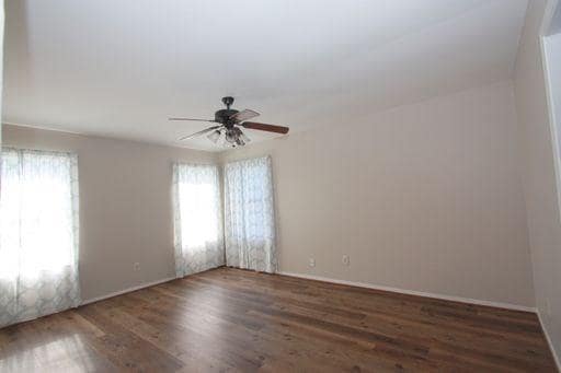 Building Photo - 8834 Sandcastle Ct