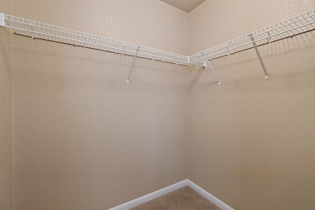 Building Photo - 7230 Willow Rain