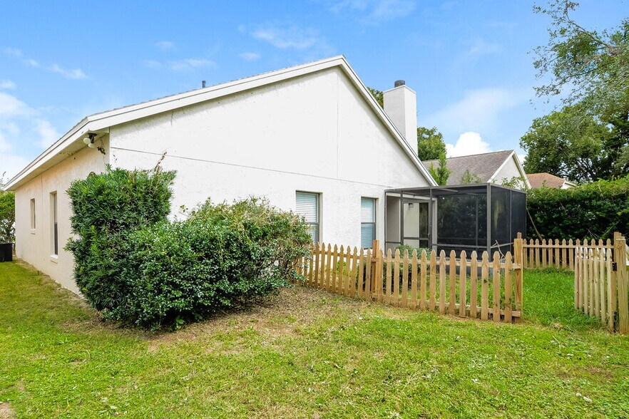 Building Photo - 2630 Cahill Way