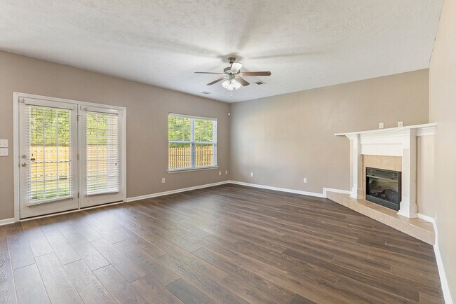Building Photo - 507 Casey Ct