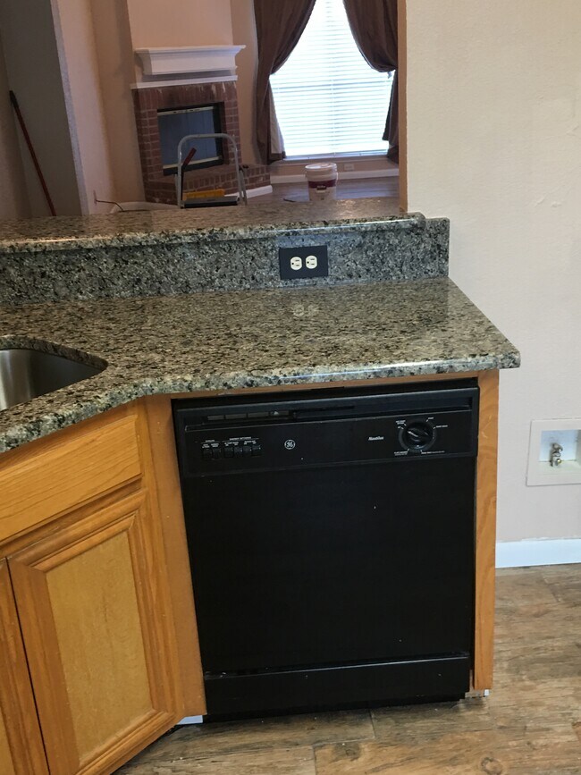 New dishwater - 5611 Northstar Ln