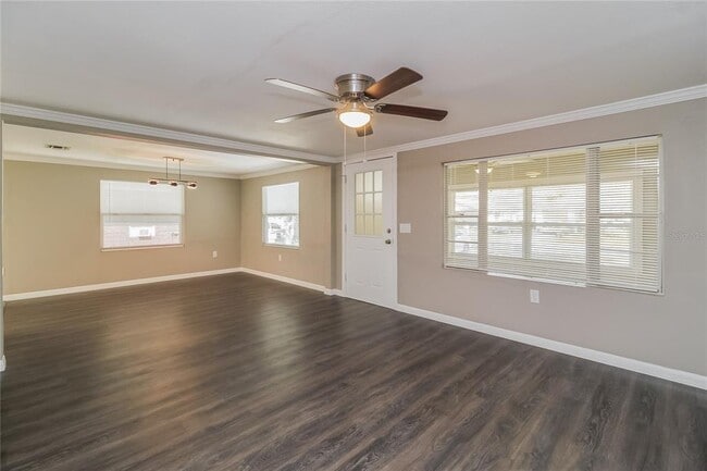 Building Photo - 234 12th Ave