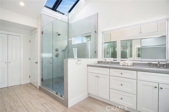 Building Photo - 916 Powell Ct