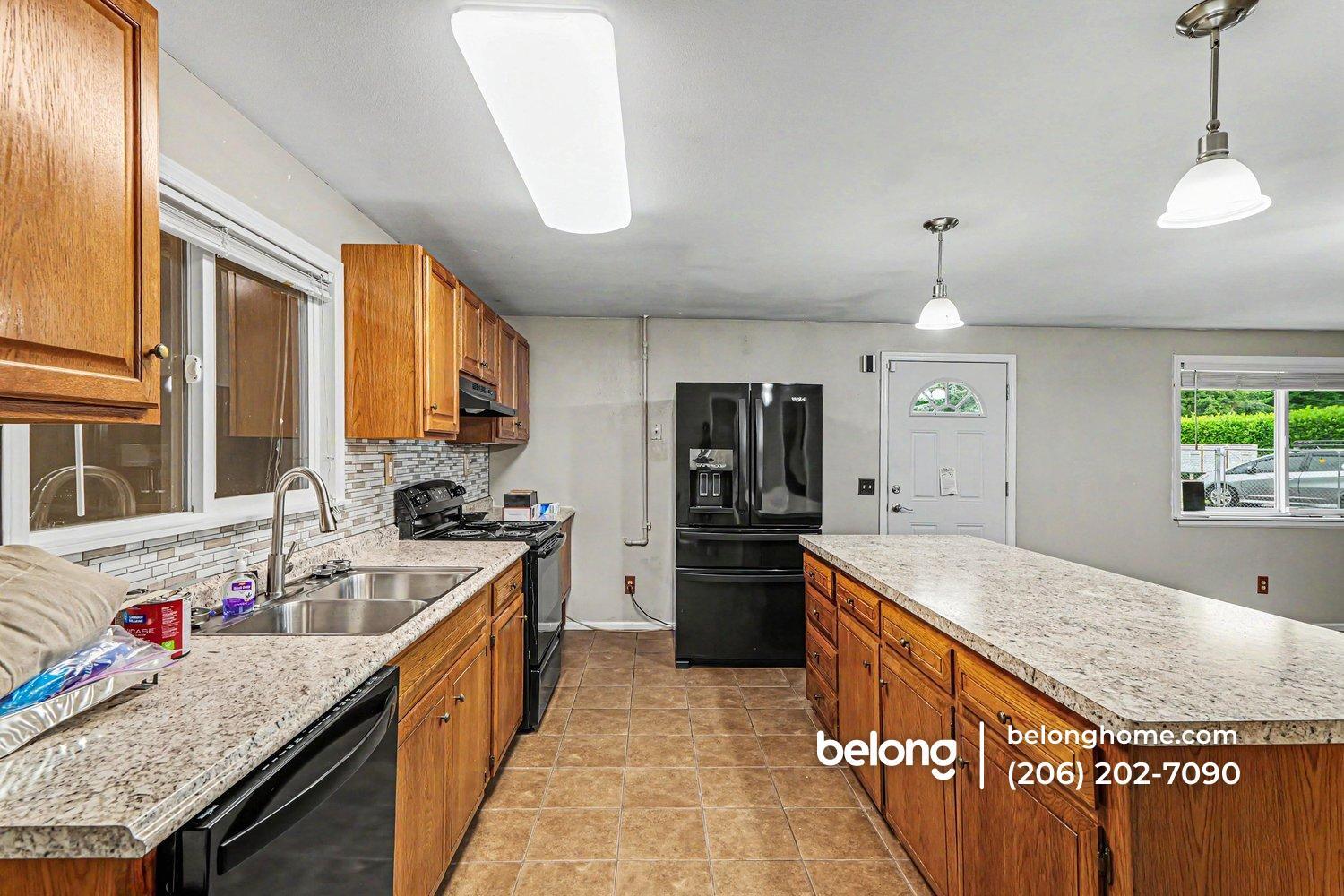Building Photo - 3435 S 316th St