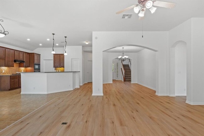 Primary Photo - 209 Canterbury Dr