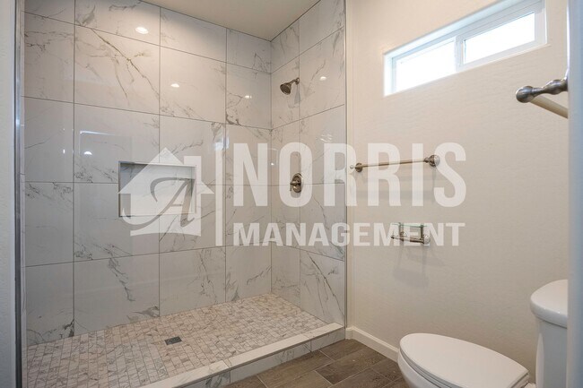 Building Photo - Beautiful Brand New Home with Block Wall