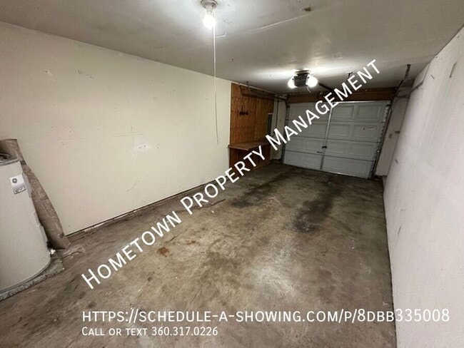 Building Photo - 4816 Carpenter Rd SE