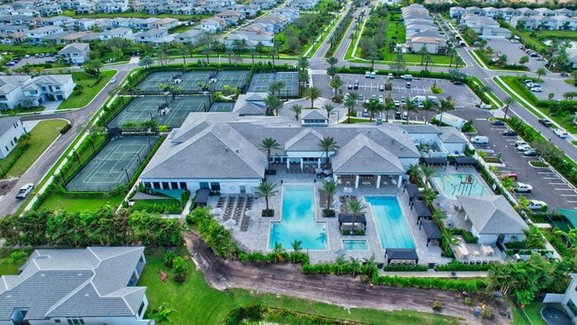 Building Photo - 8561 Crystal Downs Ave
