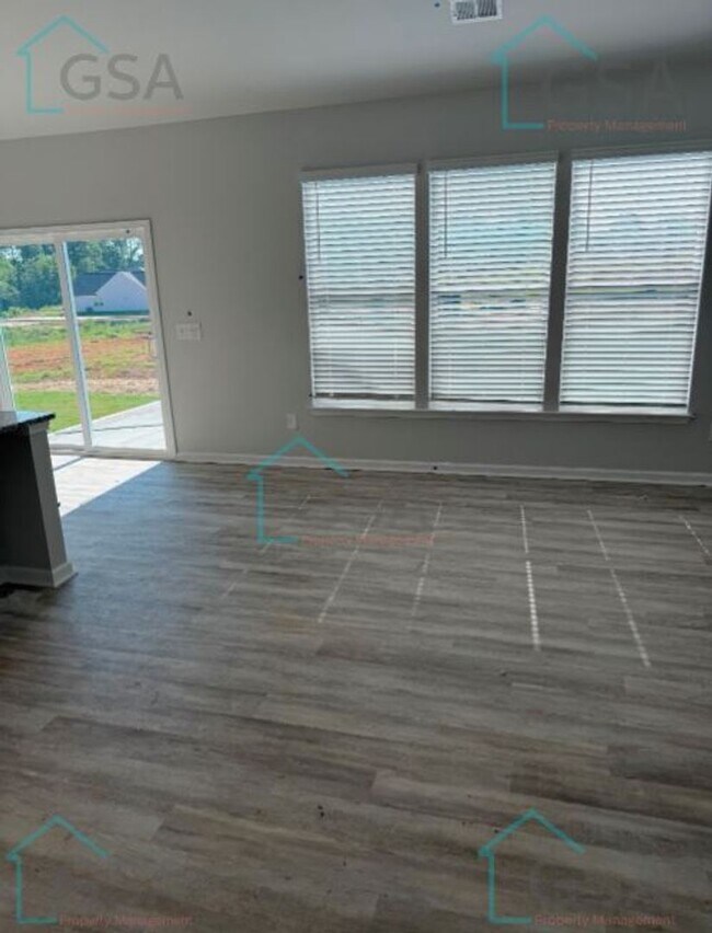 Building Photo - 3 Bedroom 2 Bath Lyman, SC 29365 Available...