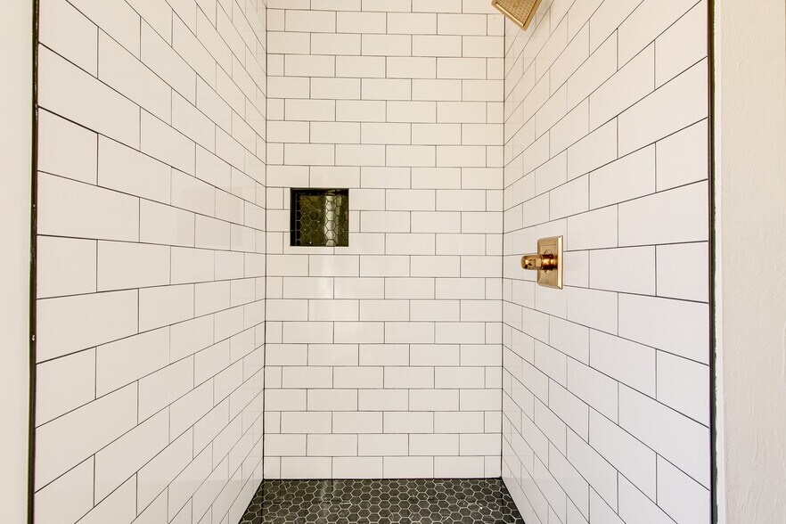 Building Photo - 3012 NW 44th St