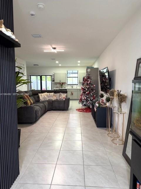 Building Photo - 470 NE 12th St