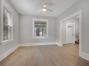 Building Photo - 3306 N Bryant Ave