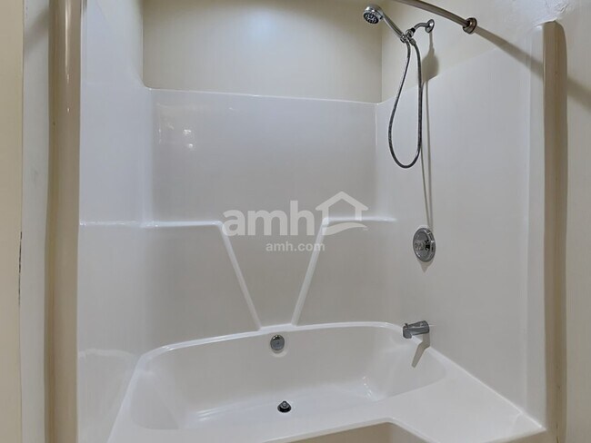 Building Photo - 325 Windsong Drive