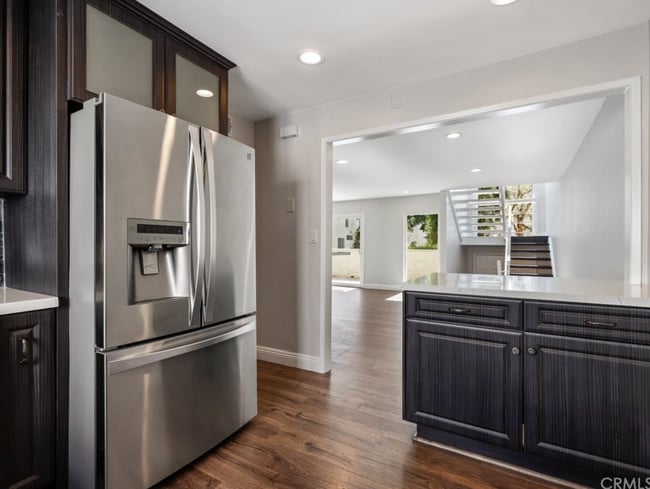 Building Photo - 5323 Coldwater Canyon Ave