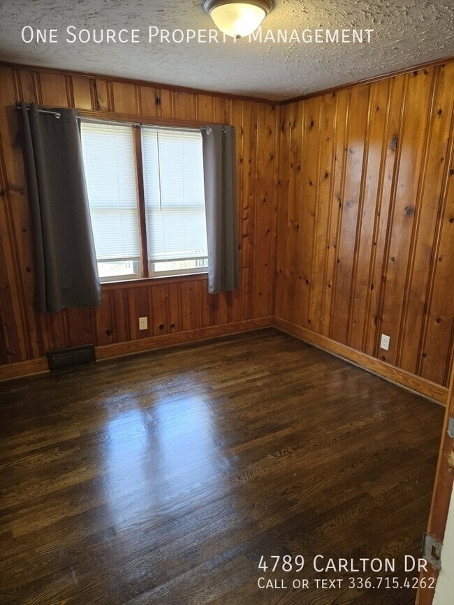 Building Photo - 4789 Carlton Dr