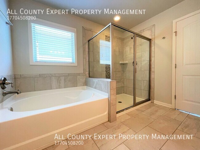 Building Photo - 6512 Crosscreek Ln