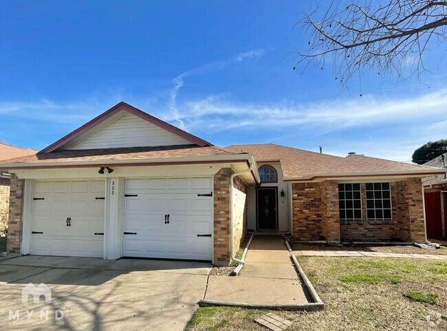 Building Photo - 808 Cornfield Dr