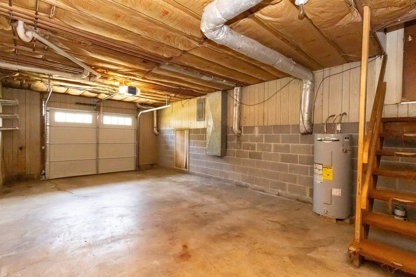 Building Photo - 3640 Missionaire Ave