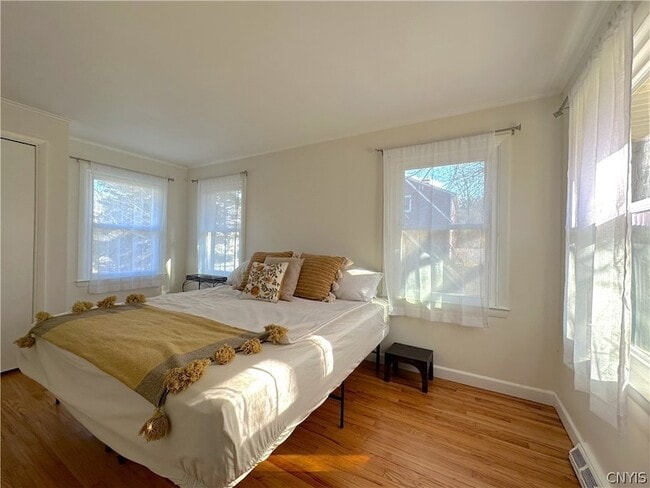 Building Photo - 4055 Bristol Rd