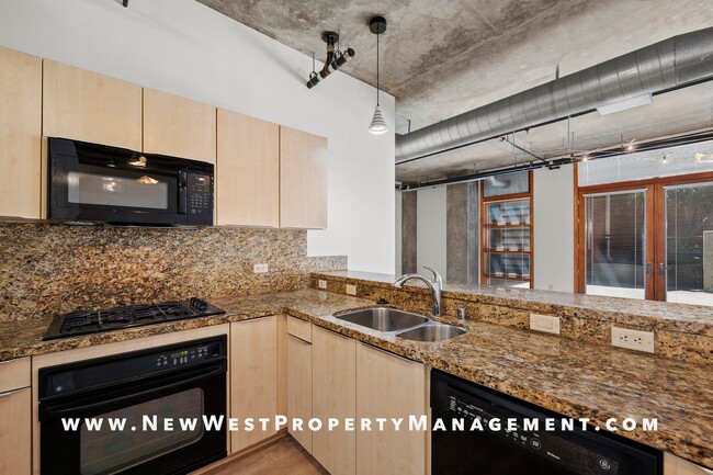 Building Photo - Expansive East Village loft at Parkloft, a...