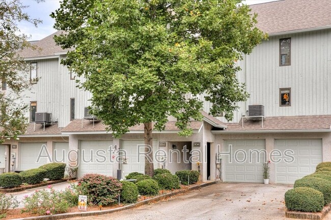 Building Photo - 106 Riverbend Dr