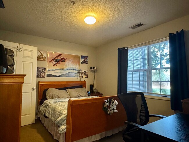 Building Photo - 3730 Pardue Woods Pl