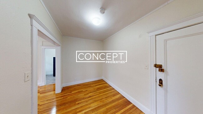 Building Photo - 6 Vinal St