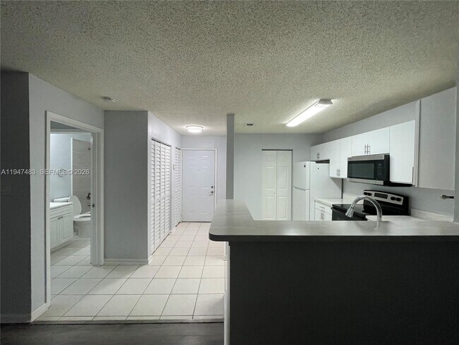 Building Photo - 11211 W Atlantic Blvd