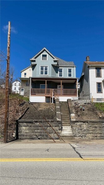 Building Photo - 424 W 7th Ave